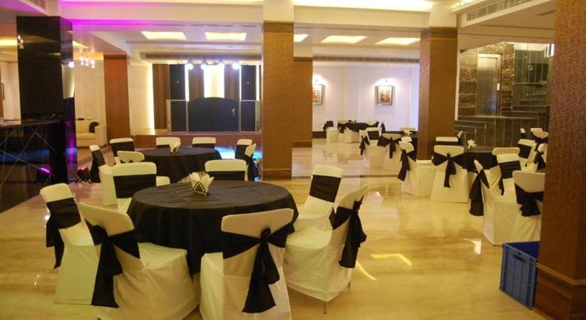 Tryfena Hotel 3*