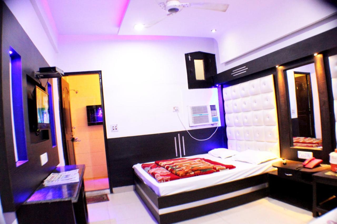 Peace Point - 1 Min Walking Distance From Station 3*