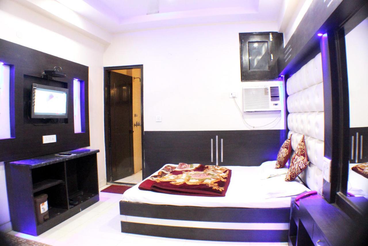 Peace Point - 1 Min Walking Distance From Station Hotel