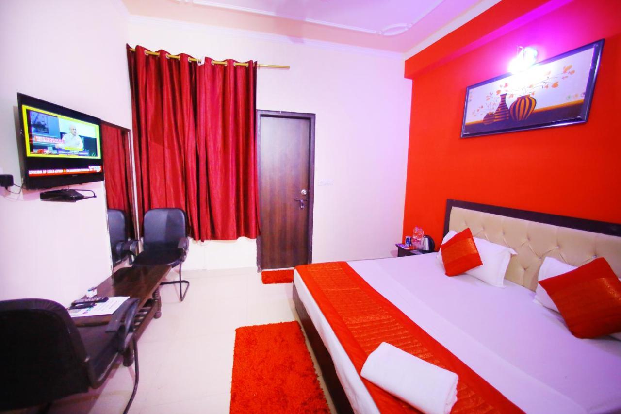 Adb Arrival Hotel 3*