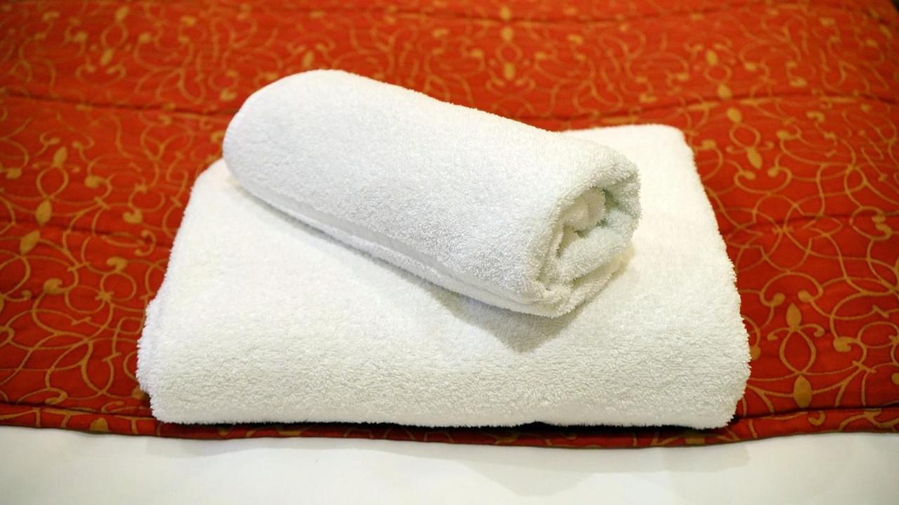 Hotel Capital O 24248 Salt N Rove 3*