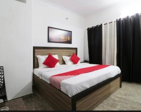 Hotel Surya Inn Guest house New Delhi