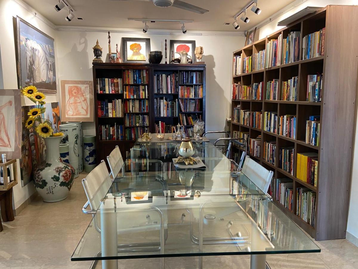Acomodação com café da manhã  Art House Vasant Vihar