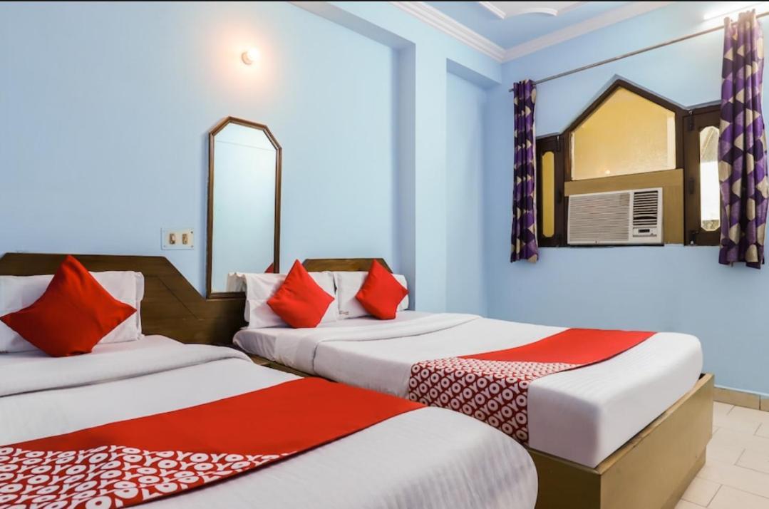 Raj Hans Dx Guest house *