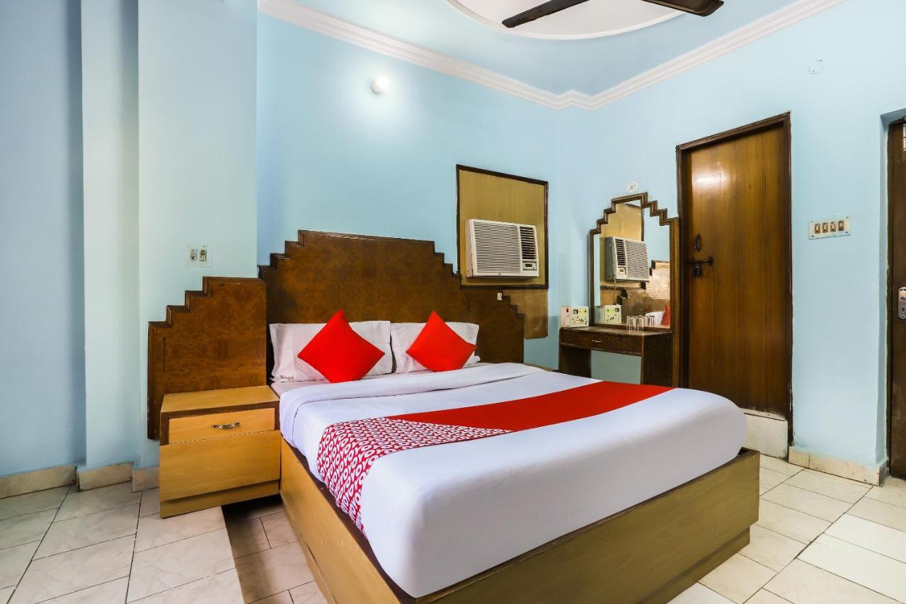 Hotel Oyo 69602 Raj Hans Dx