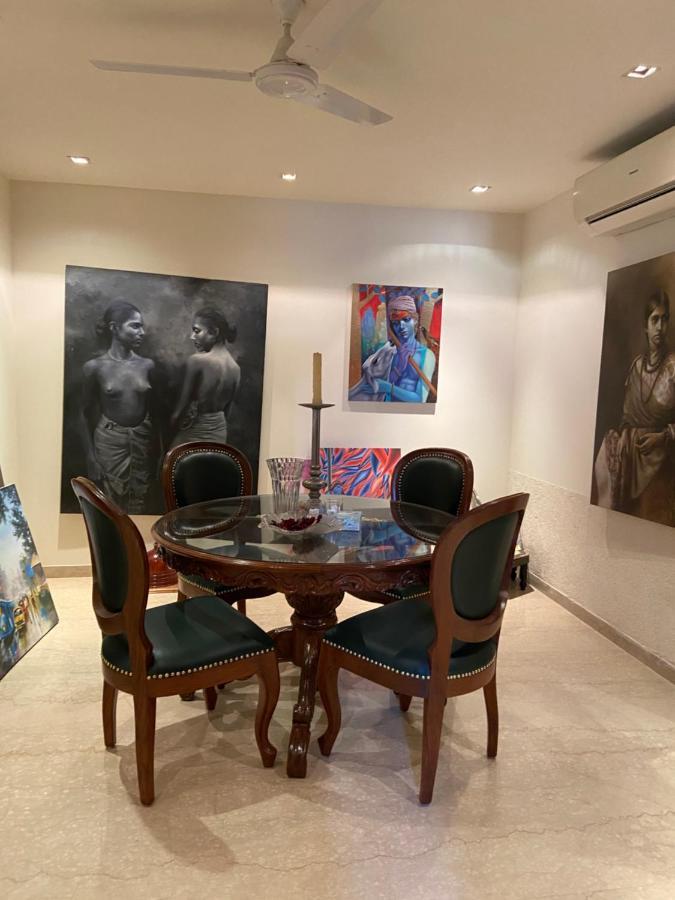 Art House Vasant Vihar Acomodação com café da manhã  *