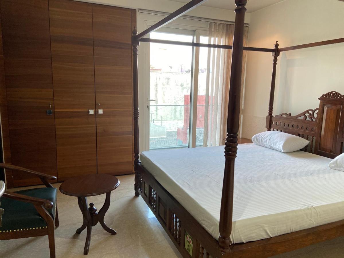Bed & Breakfast Art House Vasant Vihar New Delhi