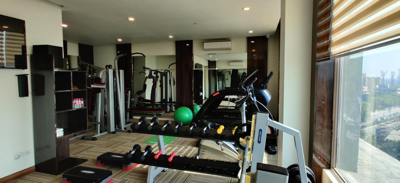 Hotel Ramada By Wyndham New Pitampura 4*