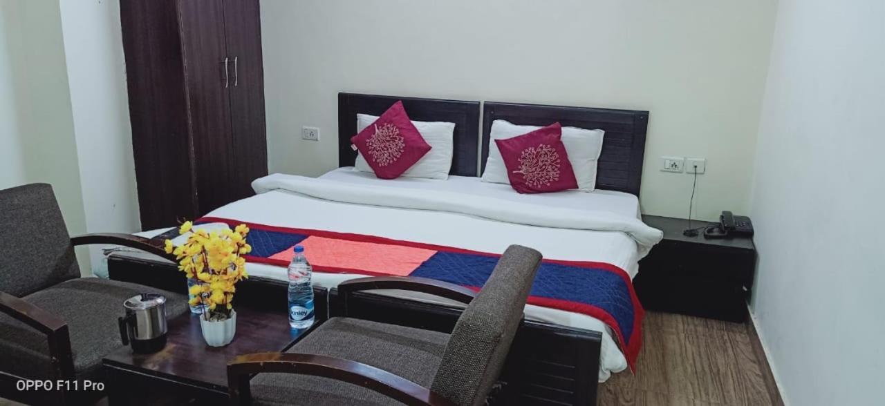 Kundan Plaza Jasola Hotel