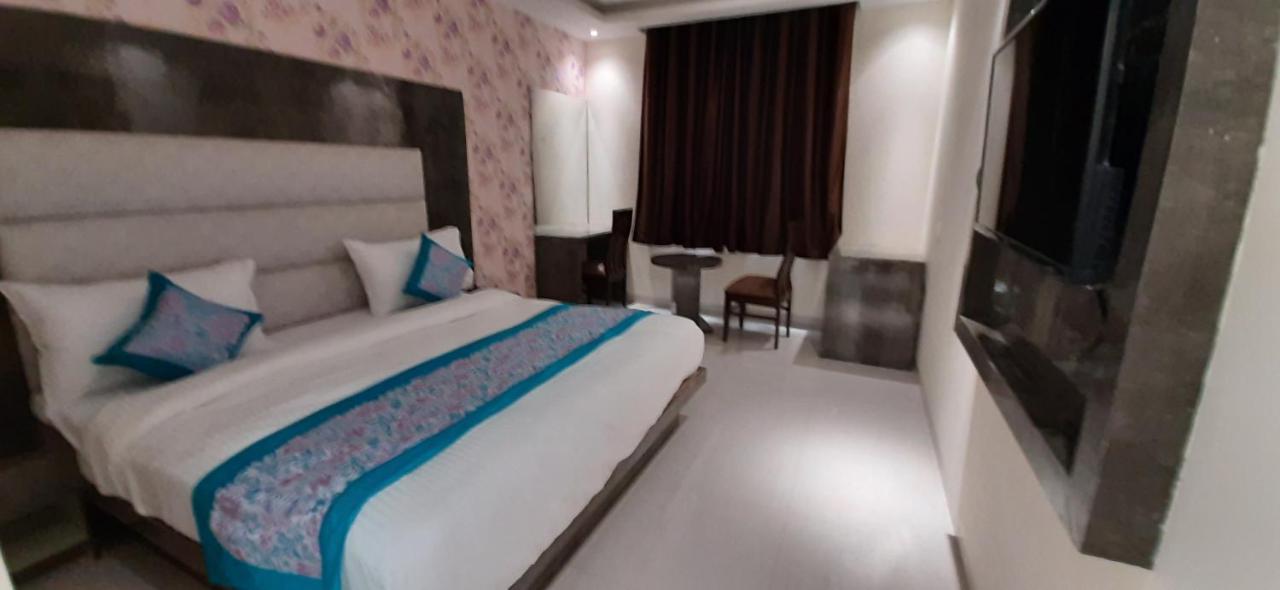 Airport Aerotech International New Delhi