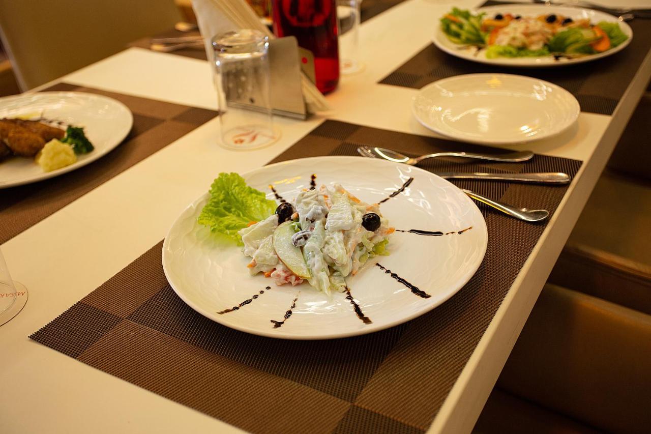 The Lohmod - Near Delhi Airport 4* New Delhi