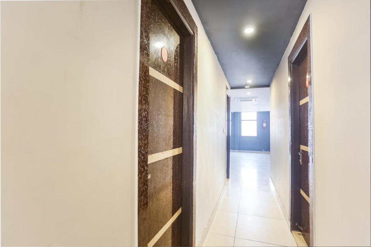 Flagship Royal Near Shahdara Metro Station Hotel
