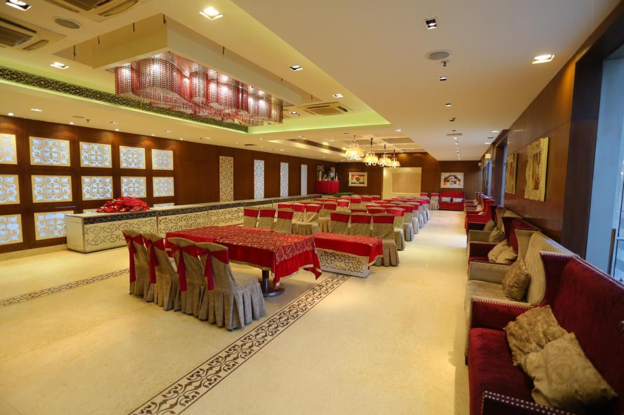 Hotel Mohan Vilaas