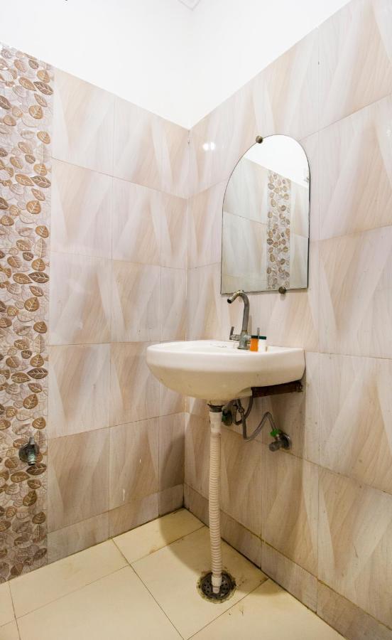 Hotel At Delhi Airport New Delhi