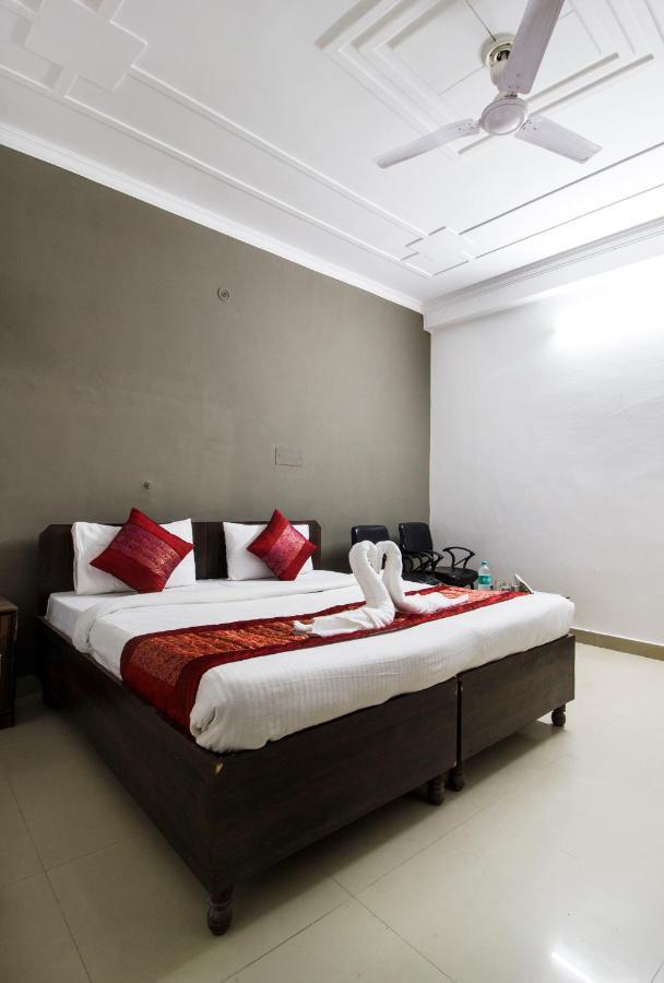 Hotel At Delhi Airport
