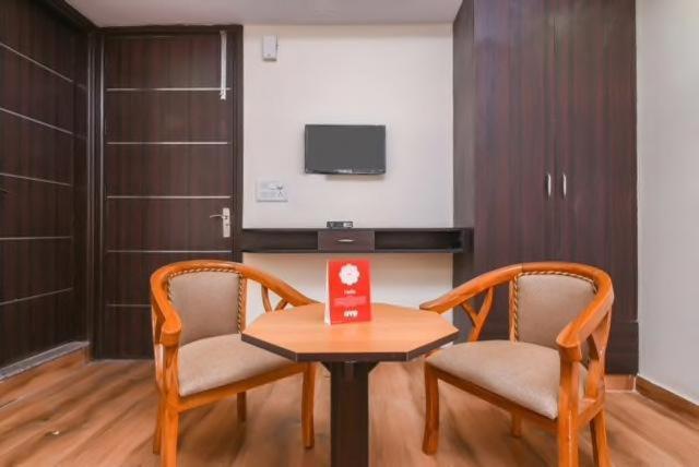 Kundan Plaza Jasola Hotel 3*