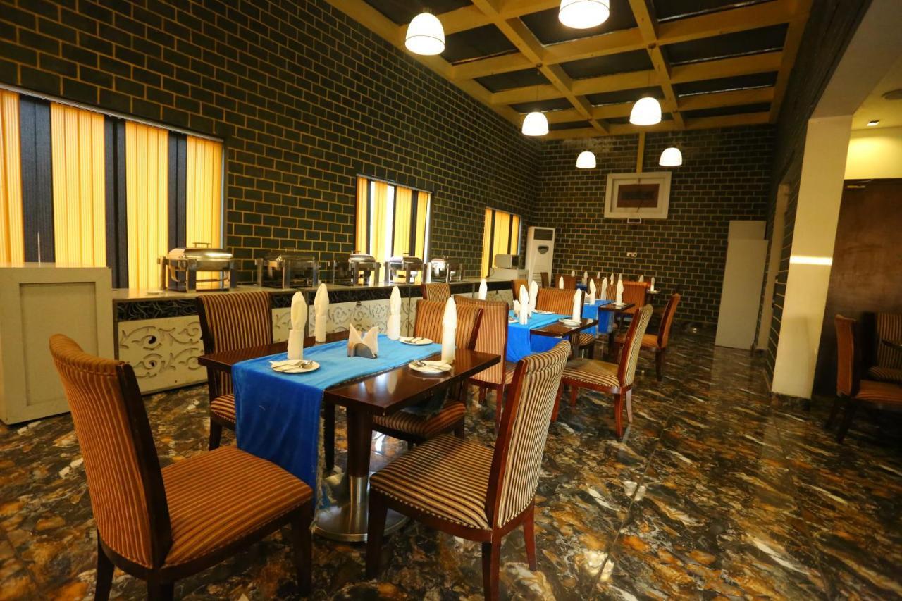 Mohan Vilaas Hotel 3*
