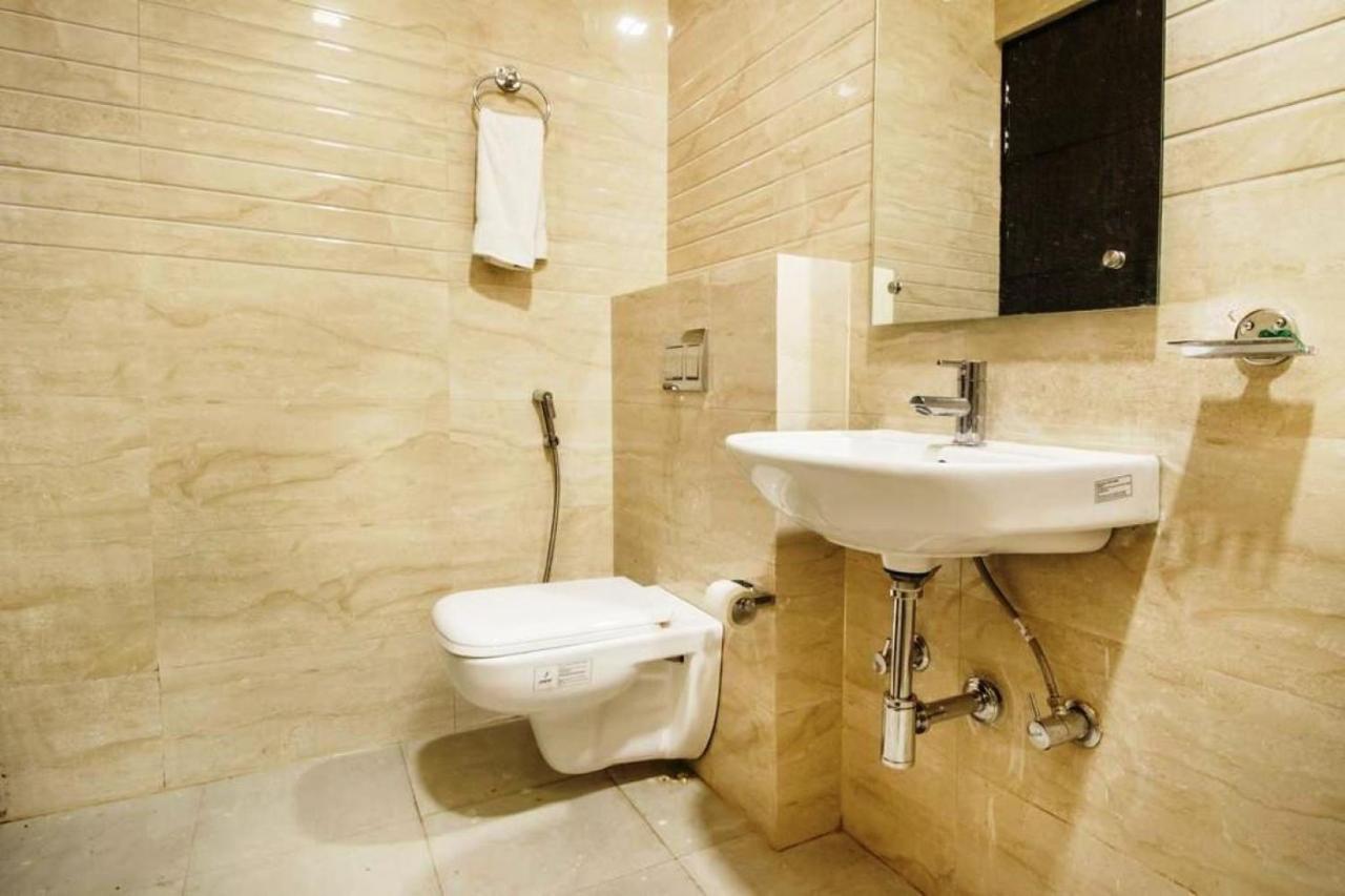 Hotel At Delhi Airport