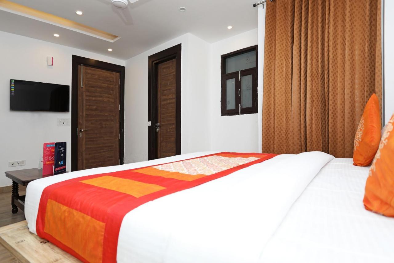 Oyo 11583 Prime View Hotel Dera Mandi