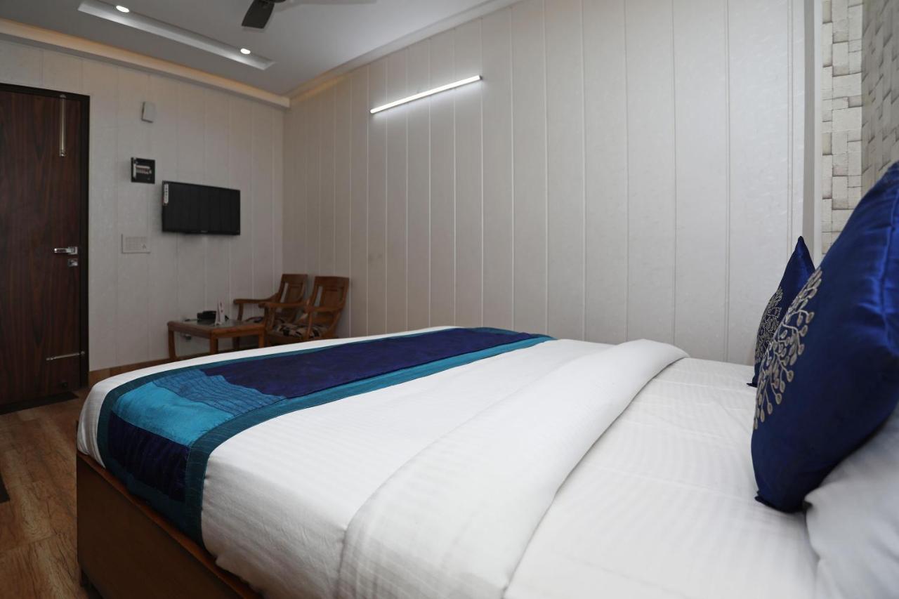 Oyo 11583 Prime View 3*