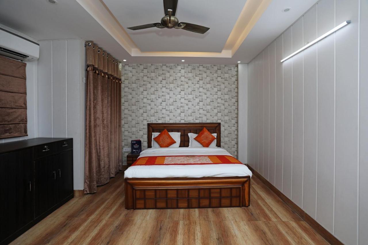 Oyo 11583 Prime View Hotel