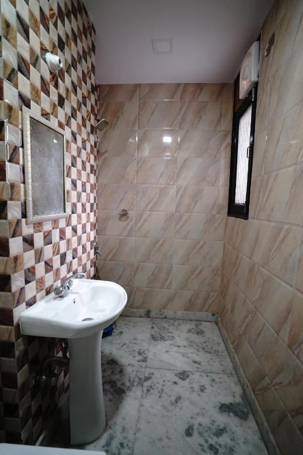 New Rajdhani - Couple Friendly Stays 2* New Delhi