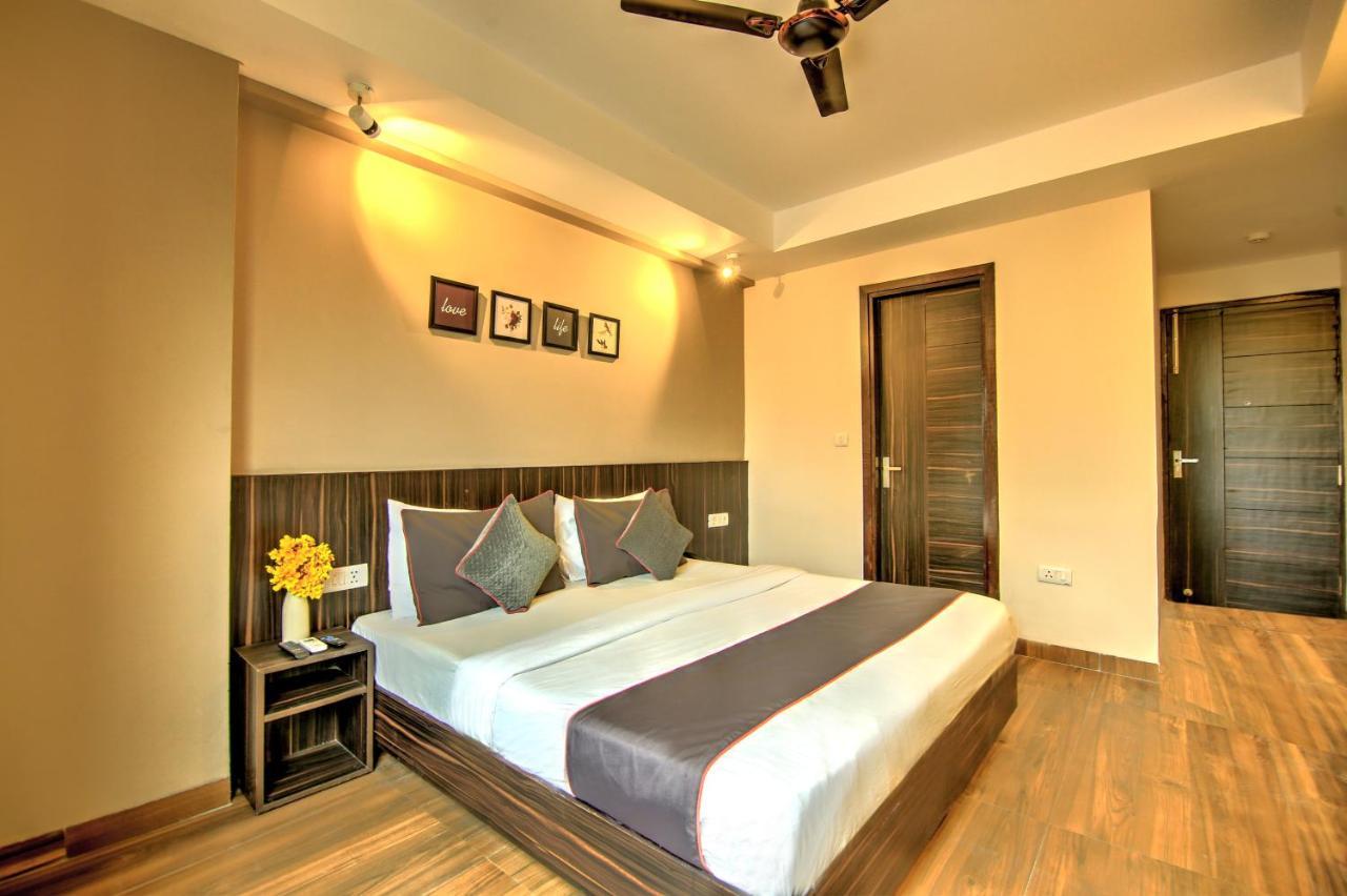 Artisan Hotel