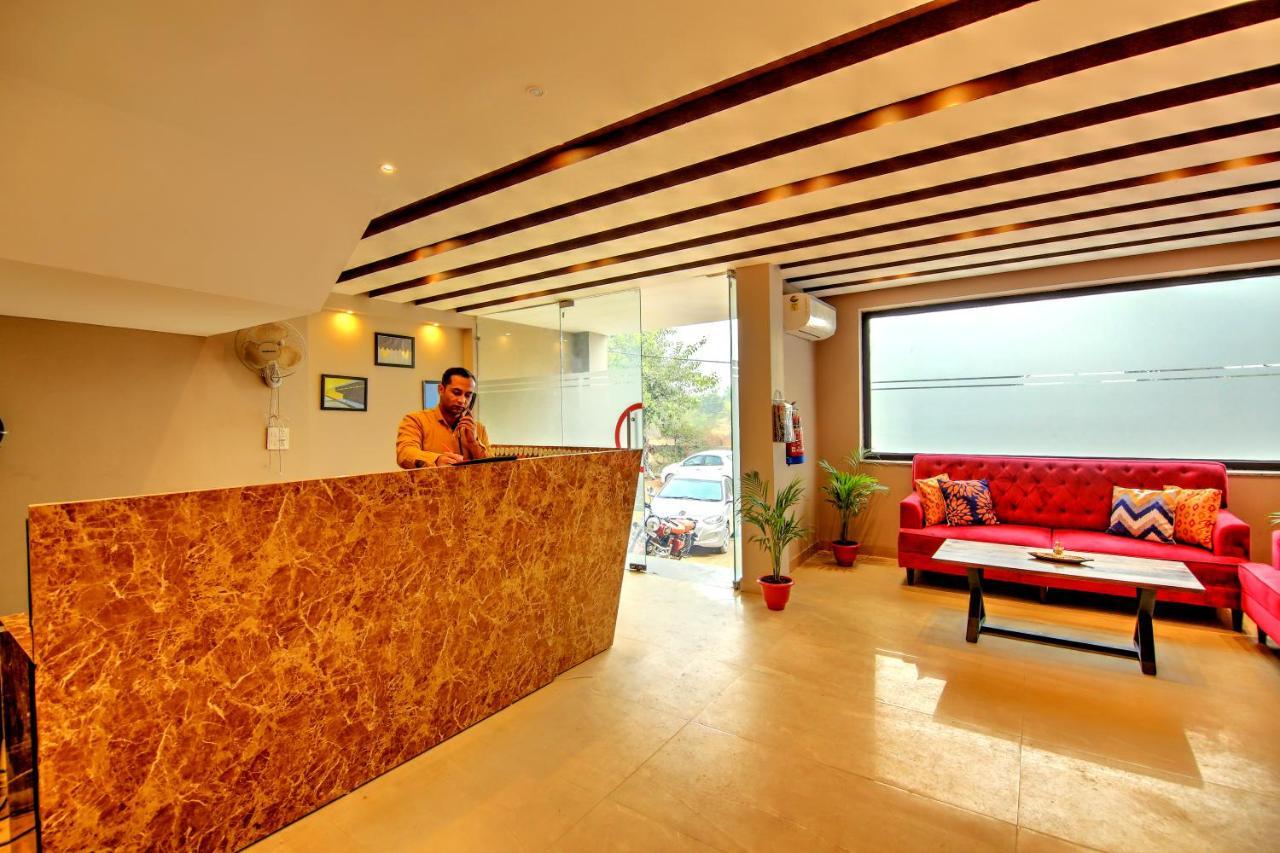 Hotel Artisan 3*
