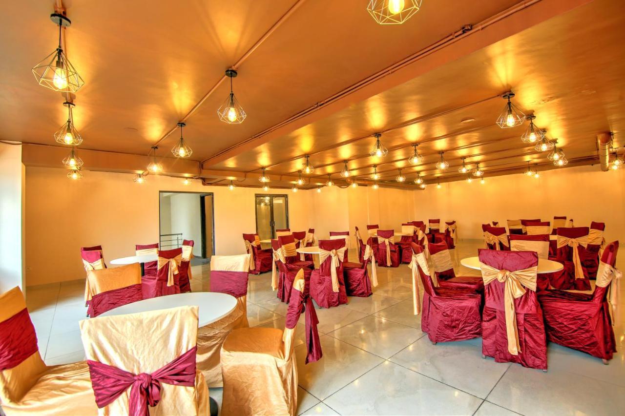 Hotel Artisan New Delhi