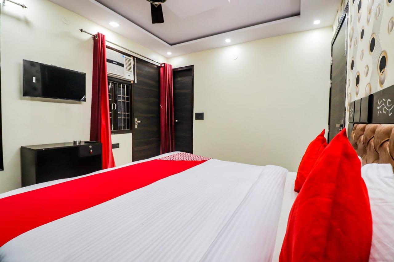 Oyo Flagship 64184 Moody Moon Residency Hotel