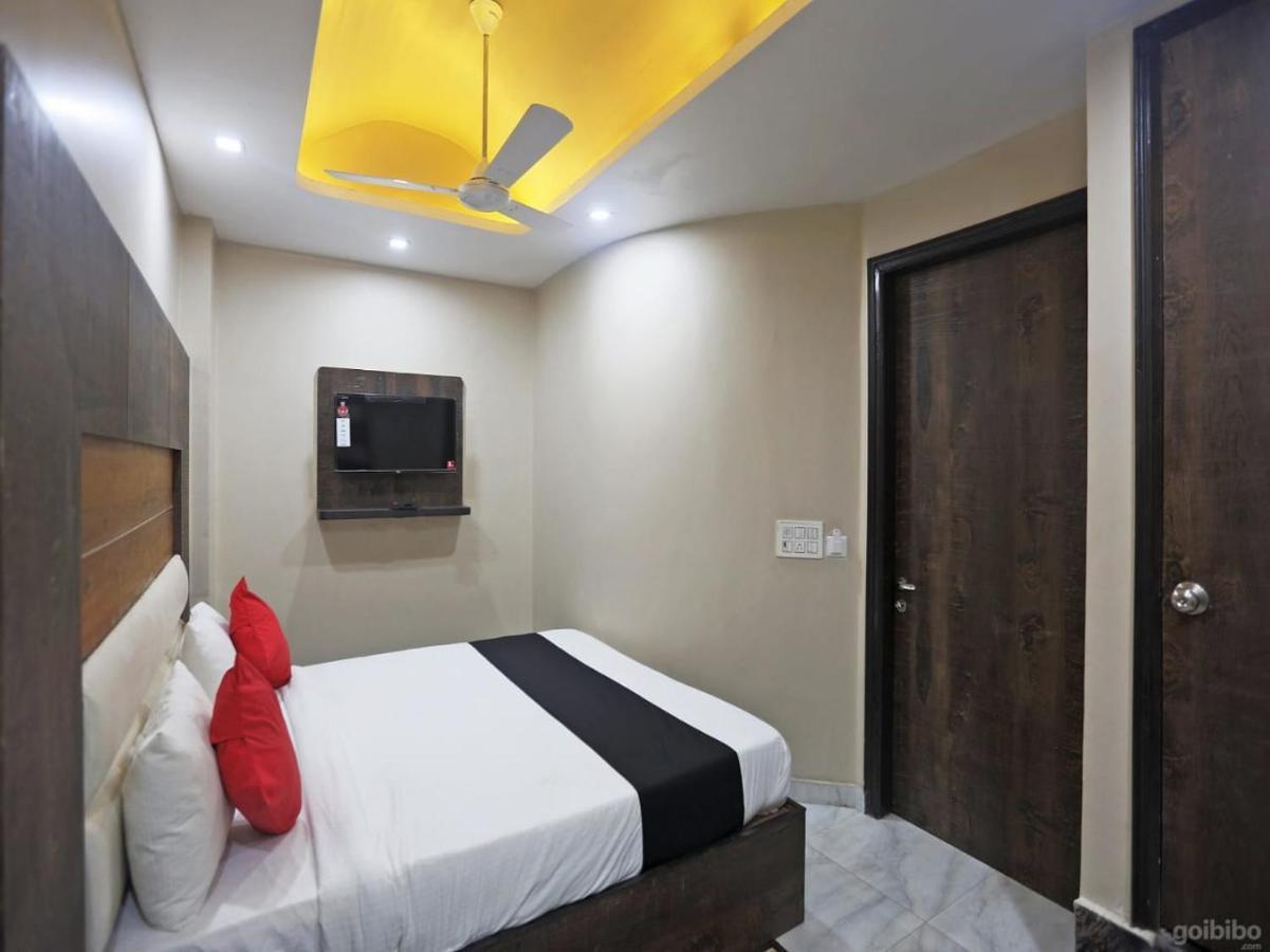 Amour By Rpi Hotel
