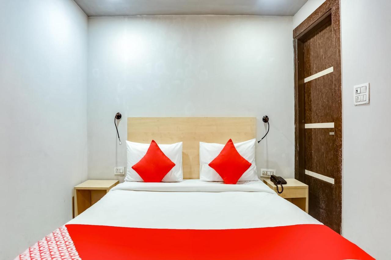 Hotel Flagship Royal Near Shahdara Metro Station 3*
