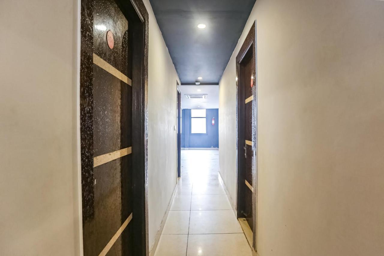 Flagship Royal Near Shahdara Metro Station Hotel