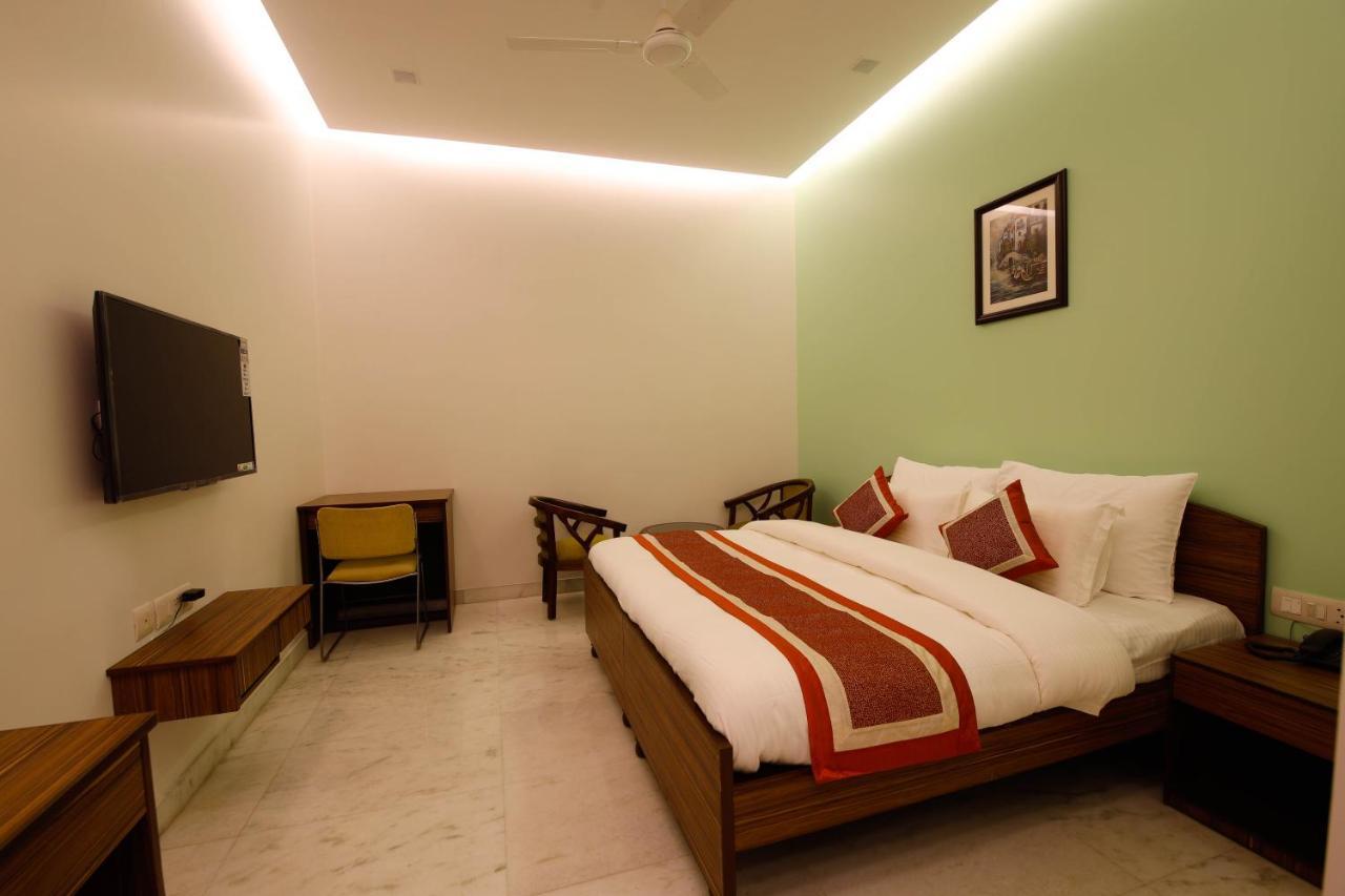 Peepal Tree Residency Bed & Breakfast