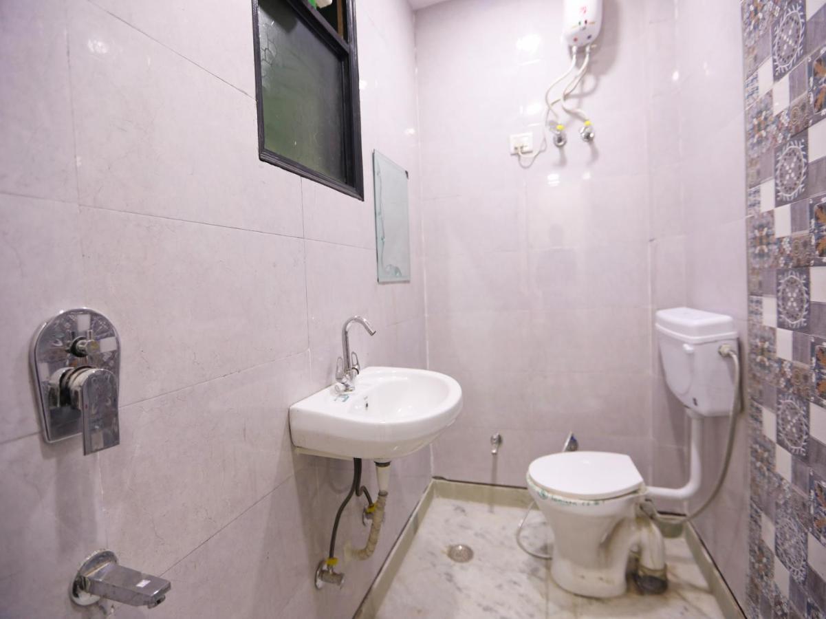 Hotel Oyo 46841 Aashiana Delhi (National Capital Territory of India)