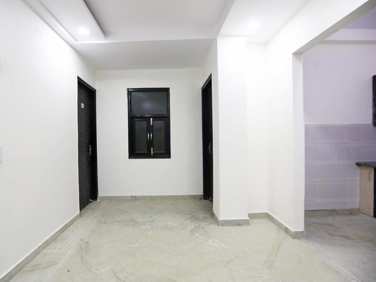 Oyo 46841 Aashiana