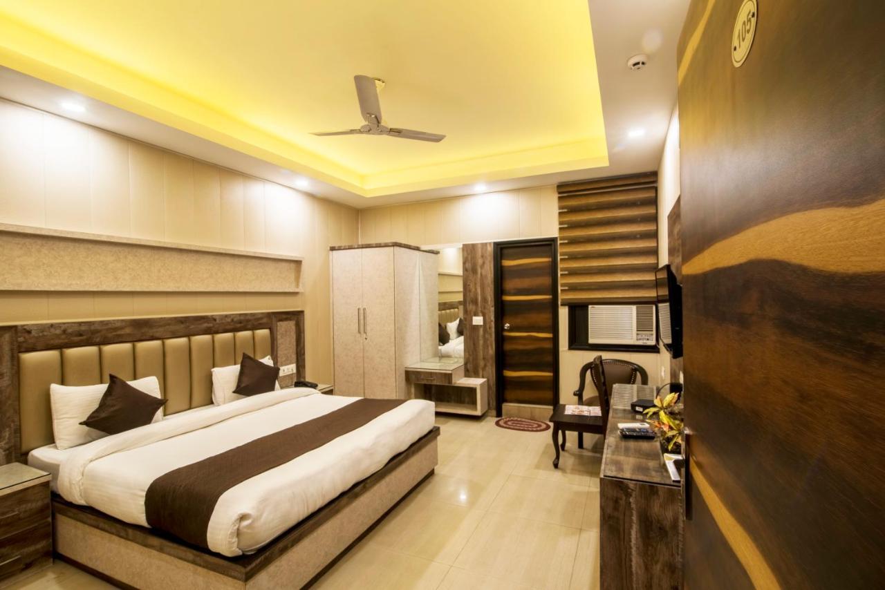 Hotel Mahajan International, Delhi Airport 3*