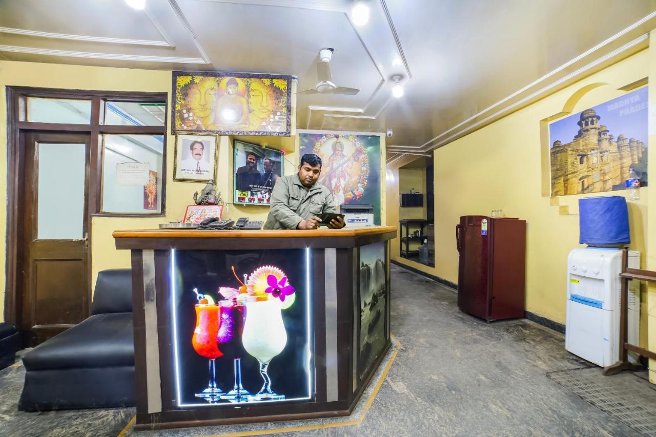 Oyo 70499 Khorwal Pg Hotel 3*
