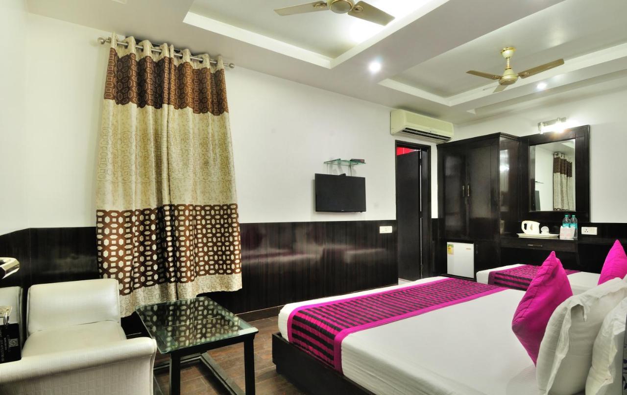 The Bonlon Inn-near Blk Hospital Hotel Delhi (National Capital Territory of India)
