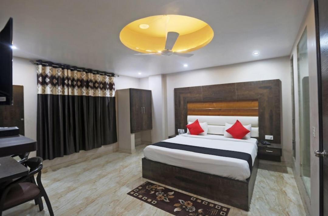 Amour By Rpi Hotel