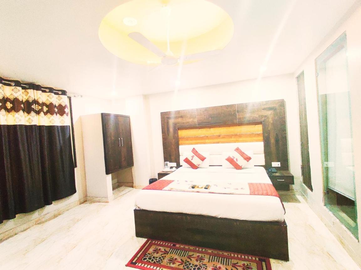 Hotel Amour By Rpi 3*