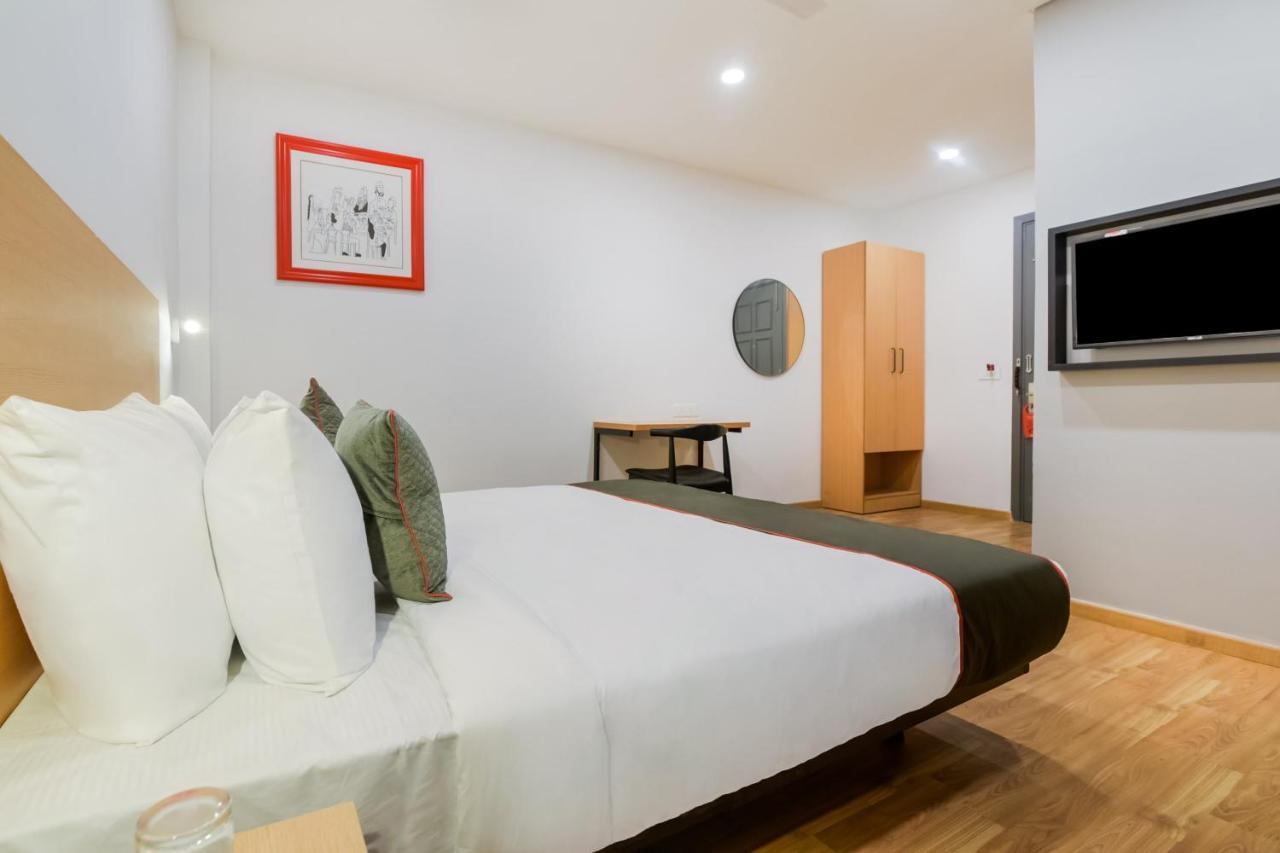 Hotel Saffron Gold