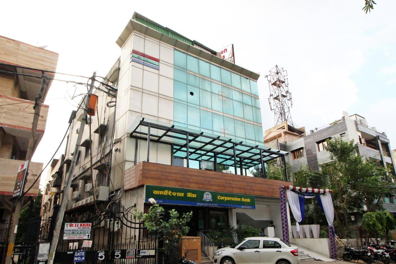 Capital O 18777 Chanson Hotel Delhi (National Capital Territory of India)
