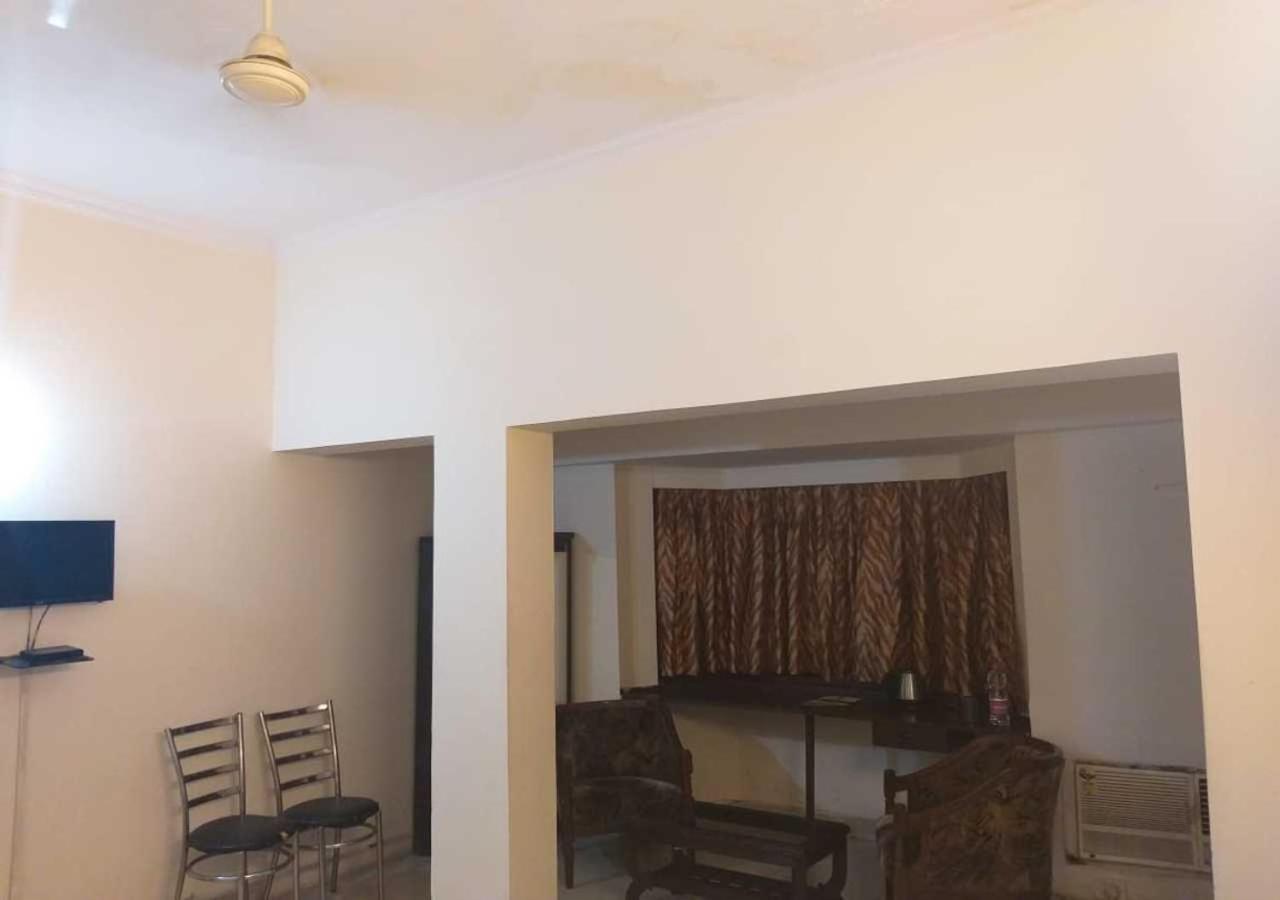 Hotel Badal