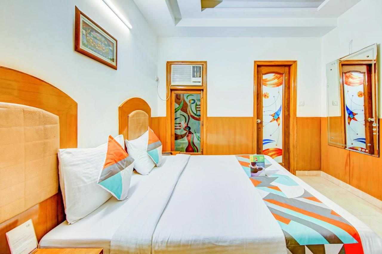 Apra Deluxe Hotel Nova Deli