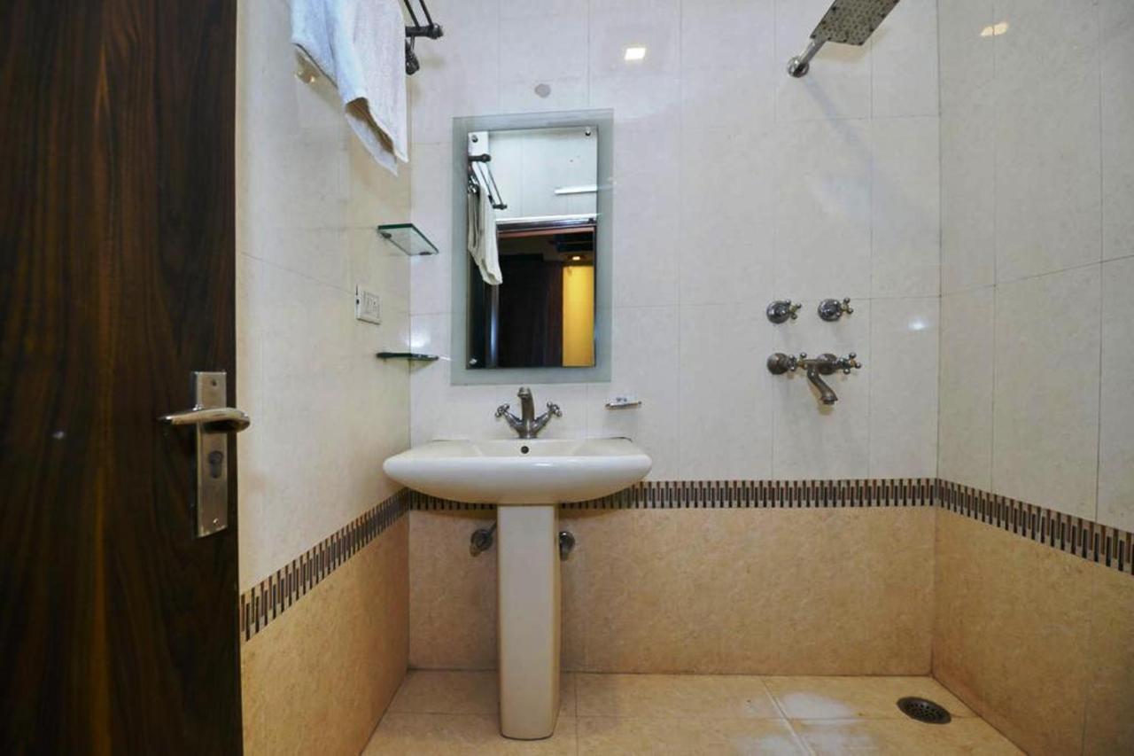 Hotel At Delhi Airport New Delhi