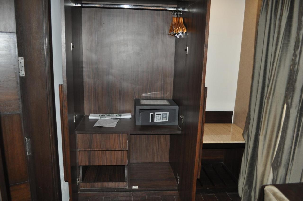 Hotel Ameya