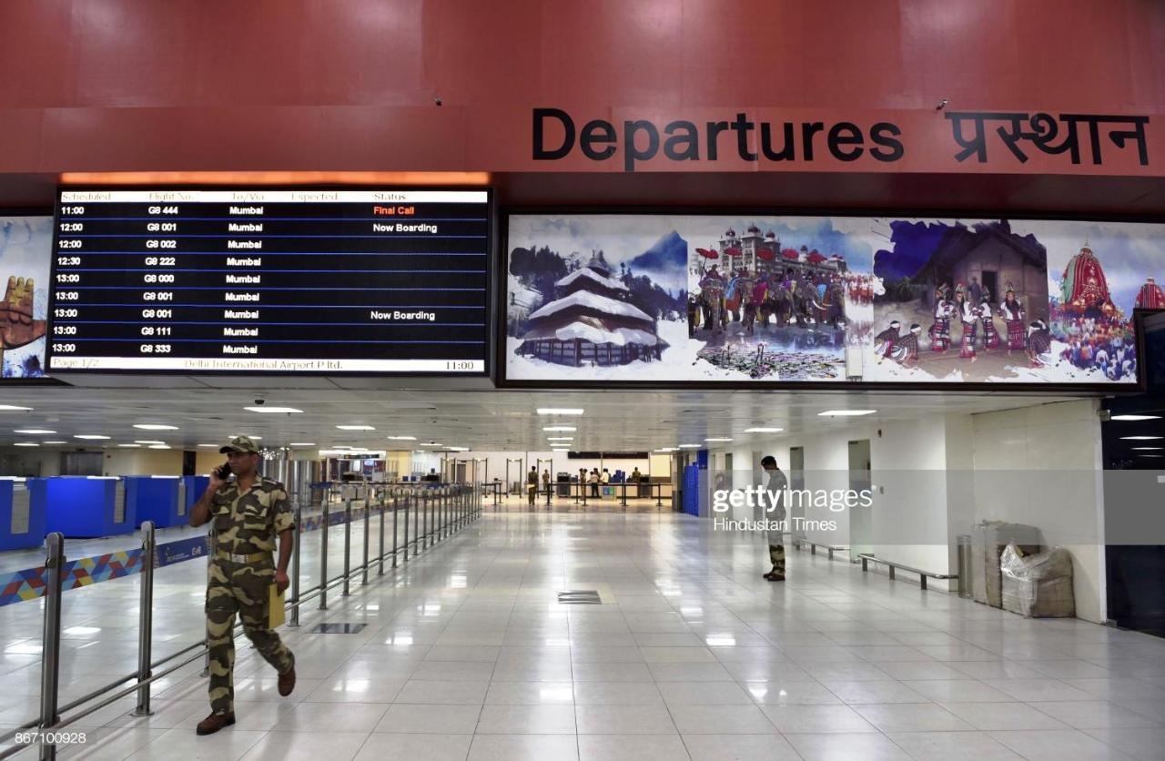 At Delhi Airport 3* New Delhi