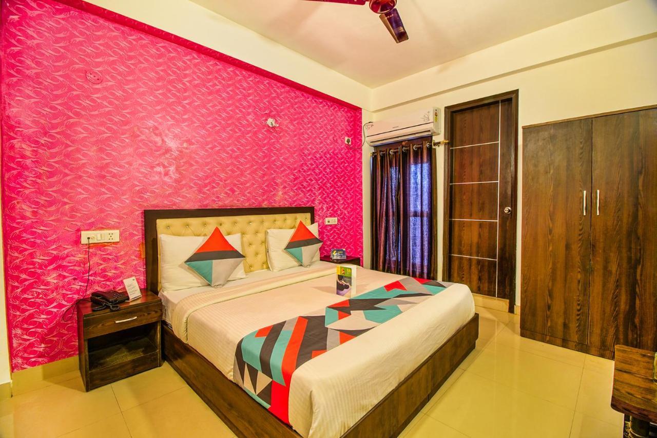 Fabexpress Tp Near Igi Airport Hotel New Delhi