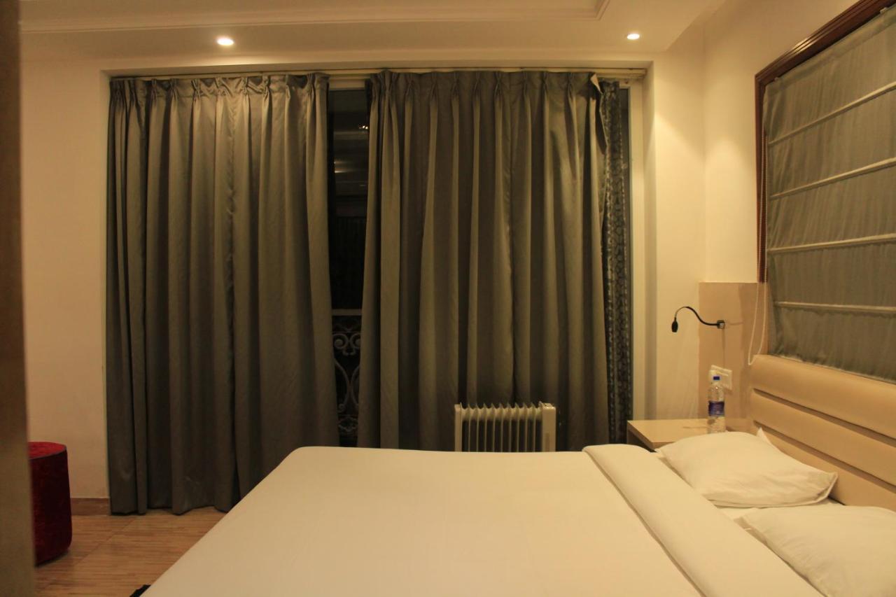 Redrose Homestay Nova Deli